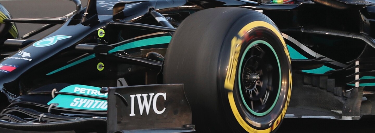 Mercedes podal oficiální protest proti výsledkům VC Abú Zabí