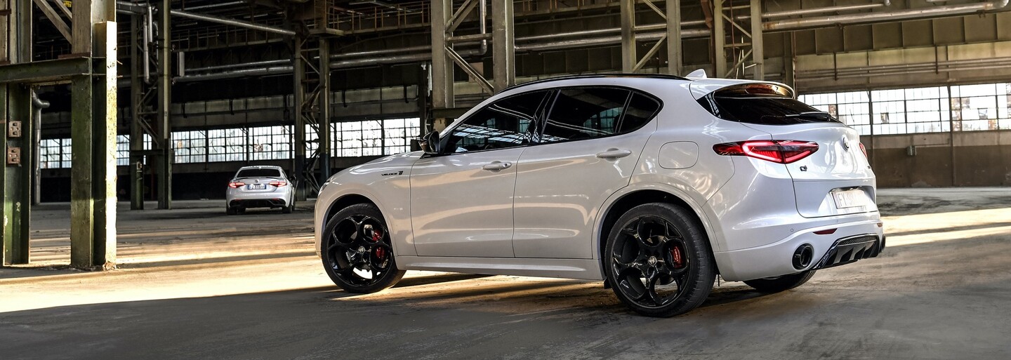 Alfa Romeo oprášilo slavné označení Ti. Pyšnit se jím nově může Stelvio s výkonem 280 koní