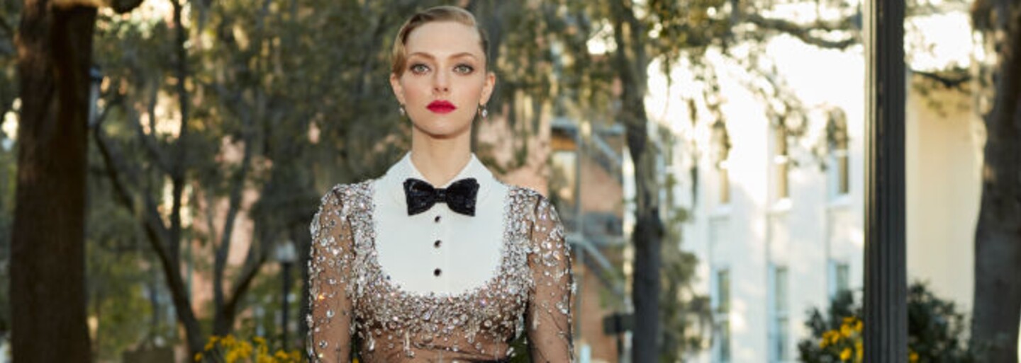 Amanda Seyfried by si přála, aby jako teenagerka měla koordinátory intimity. Na place se cítila nepříjemně