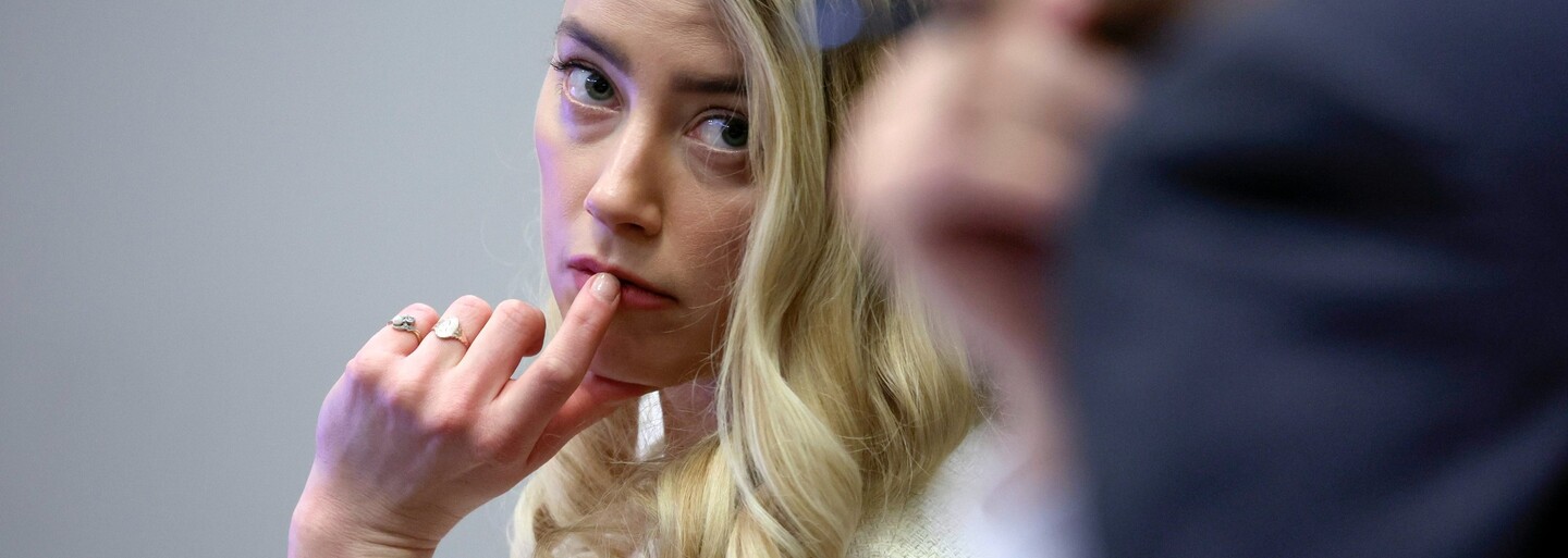 Amber Heard žiada odvolanie alebo zrušenie júnového verdiktu. Prekáža jej nedostatočné odôvodnenie poroty a vysoké odškodné