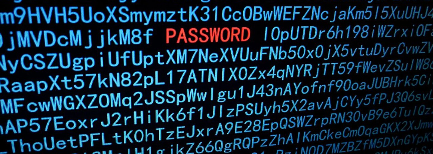 Americká CIA má na krku problémy. Unikly tajné dokumenty o tom, jak hackují smartphony, počítače a televize