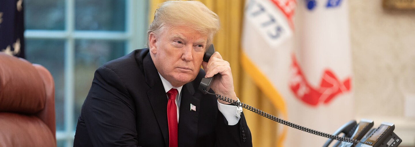 Donald Trump nepoznal nositelku Nobelovy ceny, kterou sexuálně zneužívali bojovníci Islámského státu
