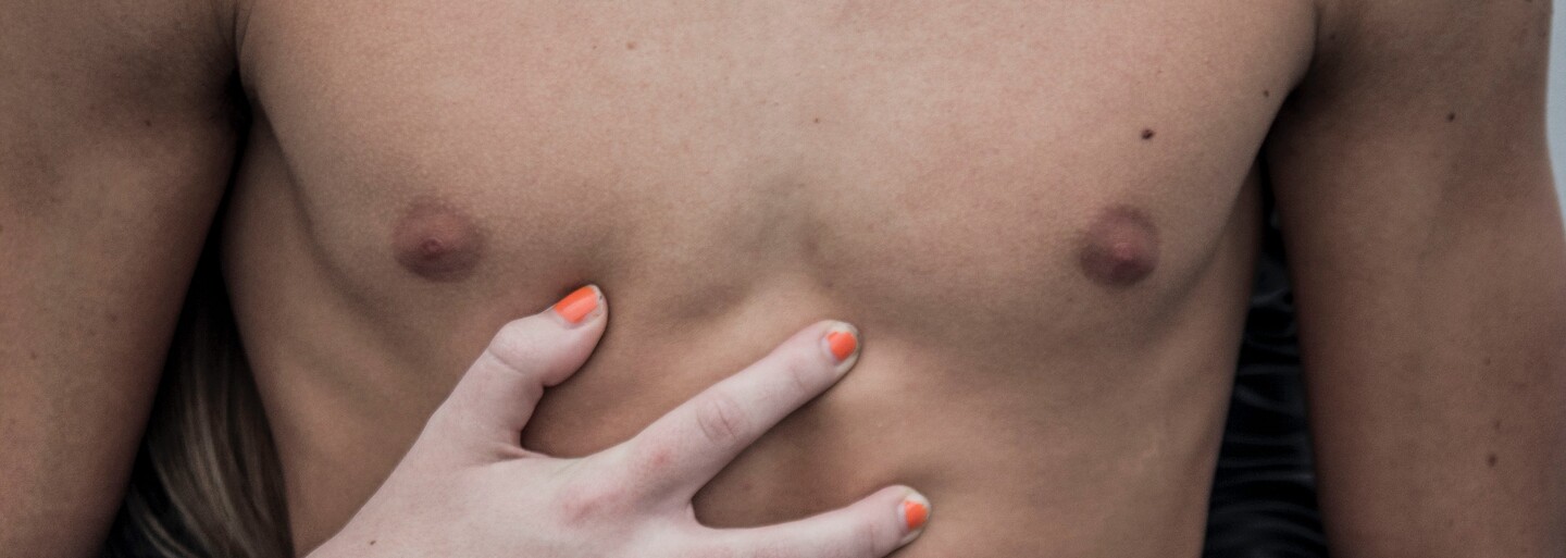 Ananásové spermie či penis úmerný mužskému chodidlu? 3 mýty o sexe, ktoré ste doteraz považovali za pravdu
