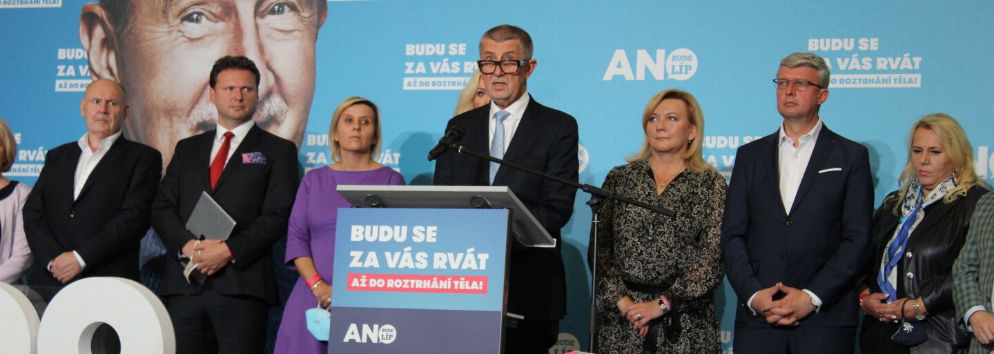 Andrej Babiš prohrál volby. Byli jsme u toho ve volebním štábu hnutí ANO (Reportáž)