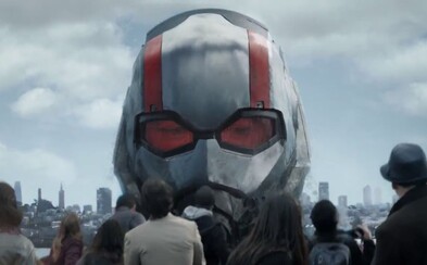 Ant-Man je gigantický a Wasp tančí ve vzduchu na vrhacích nožích. Debutový trailer pro Ant-Man 2 je plný skvostné akce Ant-Man je gigantický a Wasp tančí ve vzduchu na vrhacích nožích. Debutový trailer pro Ant-Man 2 je plný skvostné akce