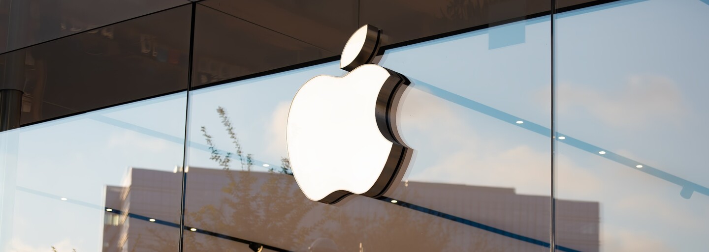 Apple je první firmou na světě, jejíž tržní hodnota dosáhla tří bilionů dolarů