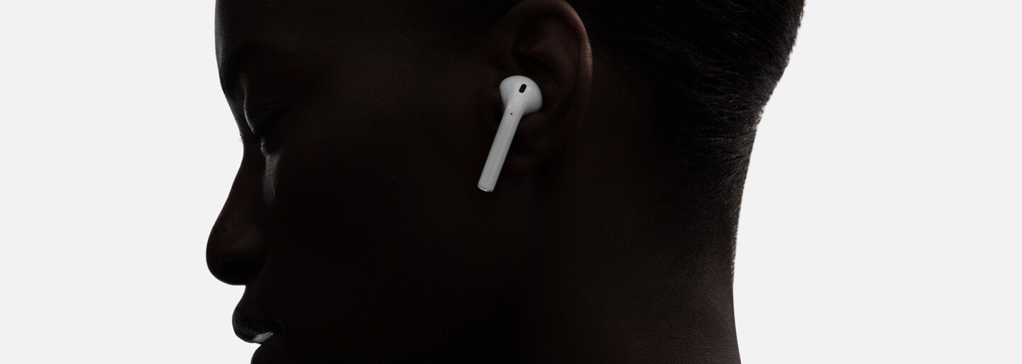 Apple má v plánu představit AirPods 2. Druhá generace bude voděodolná a schopná kontrolovat zdravotní stav