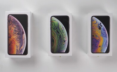 Apple už ztratil 74 miliard z hodnoty akcií. Zasáhla ho zpráva o horších prodejích iPhonů Apple už ztratil 74 miliard z hodnoty akcií. Zasáhla ho zpráva o horších prodejích iPhonů