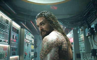 Aquaman sa v akčnej a strhujúcej ukážke chystá zasadnúť na trón Atlantídy a odvrátiť katastrofickú vojnu s ľuďmi Aquaman sa v akčnej a strhujúcej ukážke chystá zasadnúť na trón Atlantídy a odvrátiť katastrofickú vojnu s ľuďmi