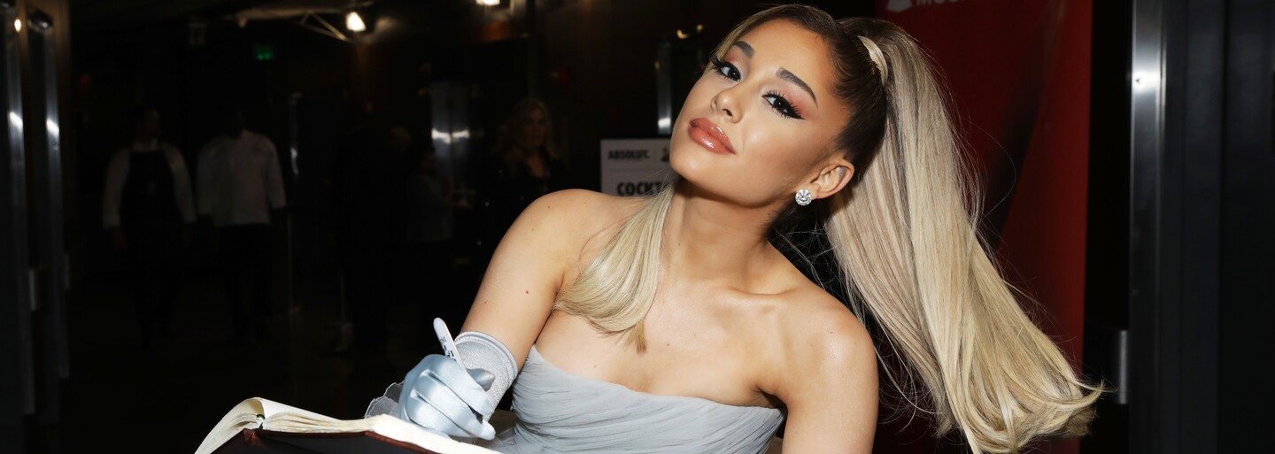 Ariana Grande mala tajnú svadbu v Kalifornii. Na komornú udalosť pozvala menej ako 20 ľudí