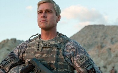 Armádní generál Brad Pitt září v satirickém traileru k válečnému filmu War Machine odehrávajícímu se v Afghánistánu Armádní generál Brad Pitt září v satirickém traileru k válečnému filmu War Machine odehrávajícímu se v Afghánistánu