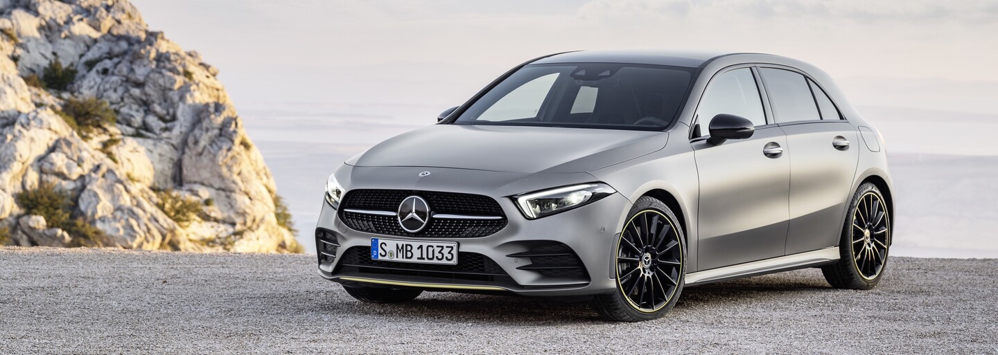 Atraktivnější design, famózní interiér a revoluční technologie. To je nový model A od Mercedesu