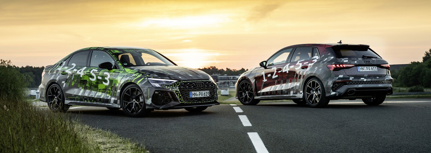 Audi poodhaluje techniku nového pětiválcového RS3. I s pohonem obou náprav dokáže driftovat