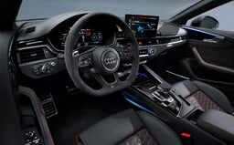 Audi završilo letošní útok sportovních počinů novým RS5 a RS5 Sportback