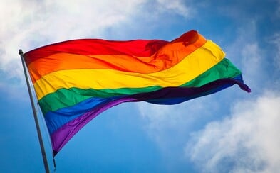 Austrálčania chcú homosexuálne manželstvá. V referende sa vyslovili za jednoznačné áno Austrálčania chcú homosexuálne manželstvá. V referende sa vyslovili za jednoznačné áno