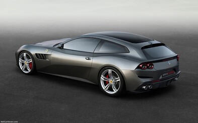 Až 690 koní a krkolomný názov. To je kontroverzné Ferrari FF po modernizácii Až 690 koní a krkolomný názov. To je kontroverzné Ferrari FF po modernizácii