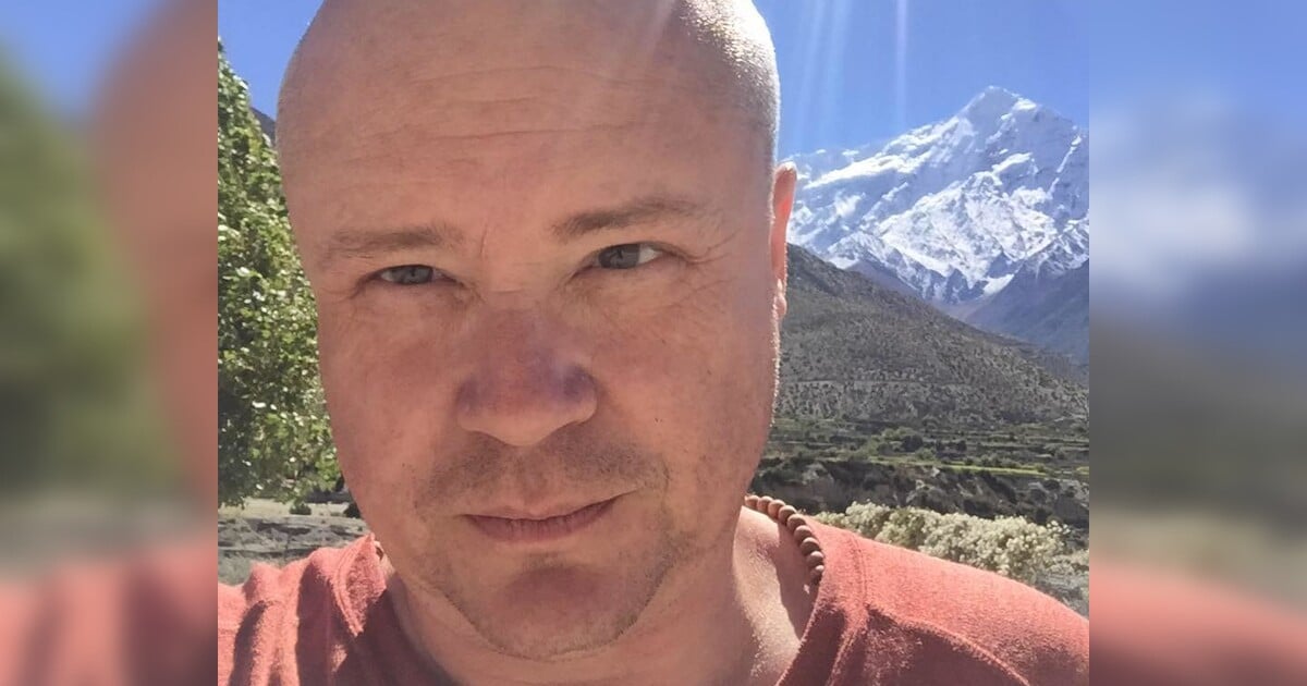 Známý marketér a komentátor Jakub Horák je v kritickém stavu. Důvodem má být prasklá cévní výduť