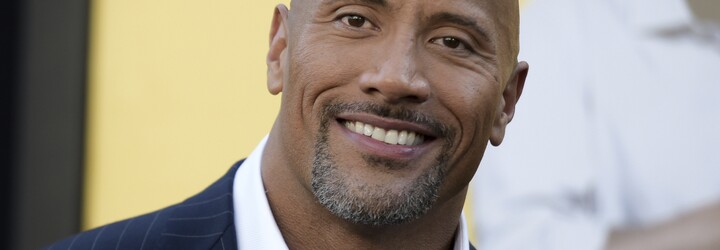 Dwayne Johnson dojal fanúšika, keď mu na premietaní daroval upravené auto. Je to za všetko, čo pre ľudí robíš, odkázal mu