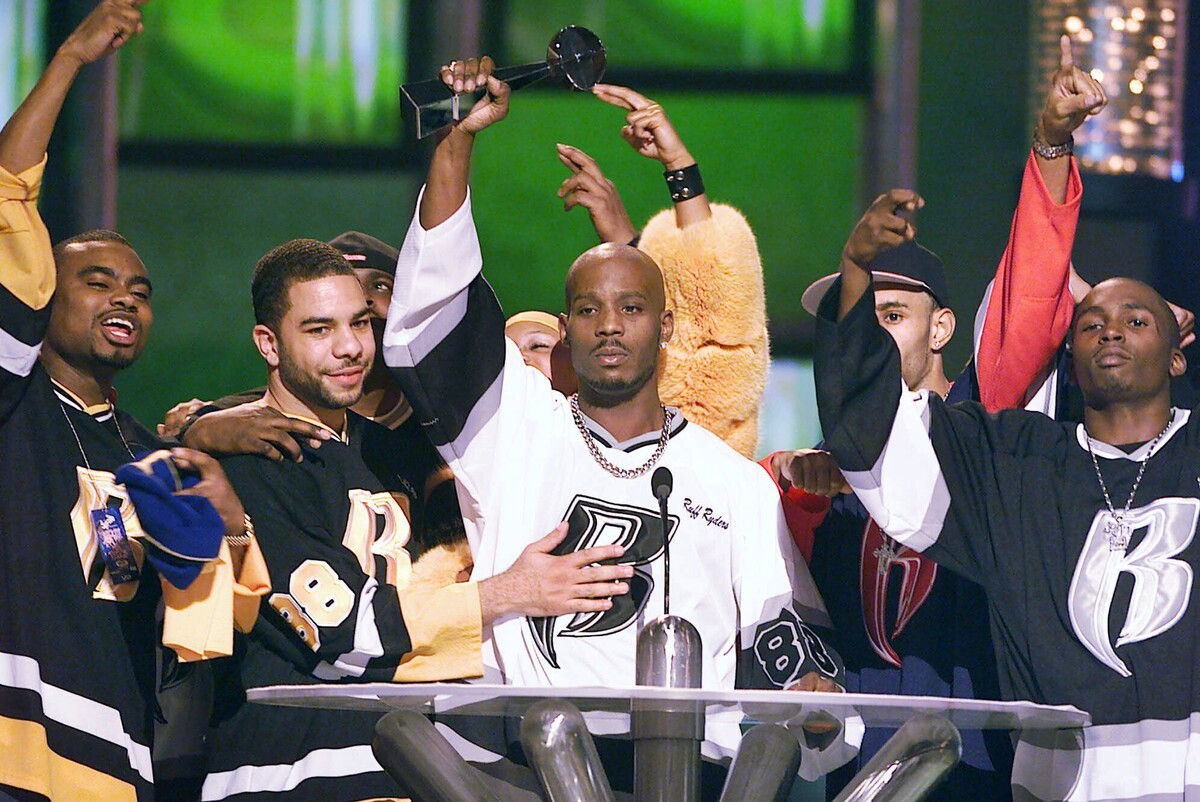 Na snímke z 8. decembra 1999 si DMX prevzal v žánri R&B cenu v kategórii album počas udeľovania hudobných cien Billboard Music Awards (BBMA) v Las Vegas.