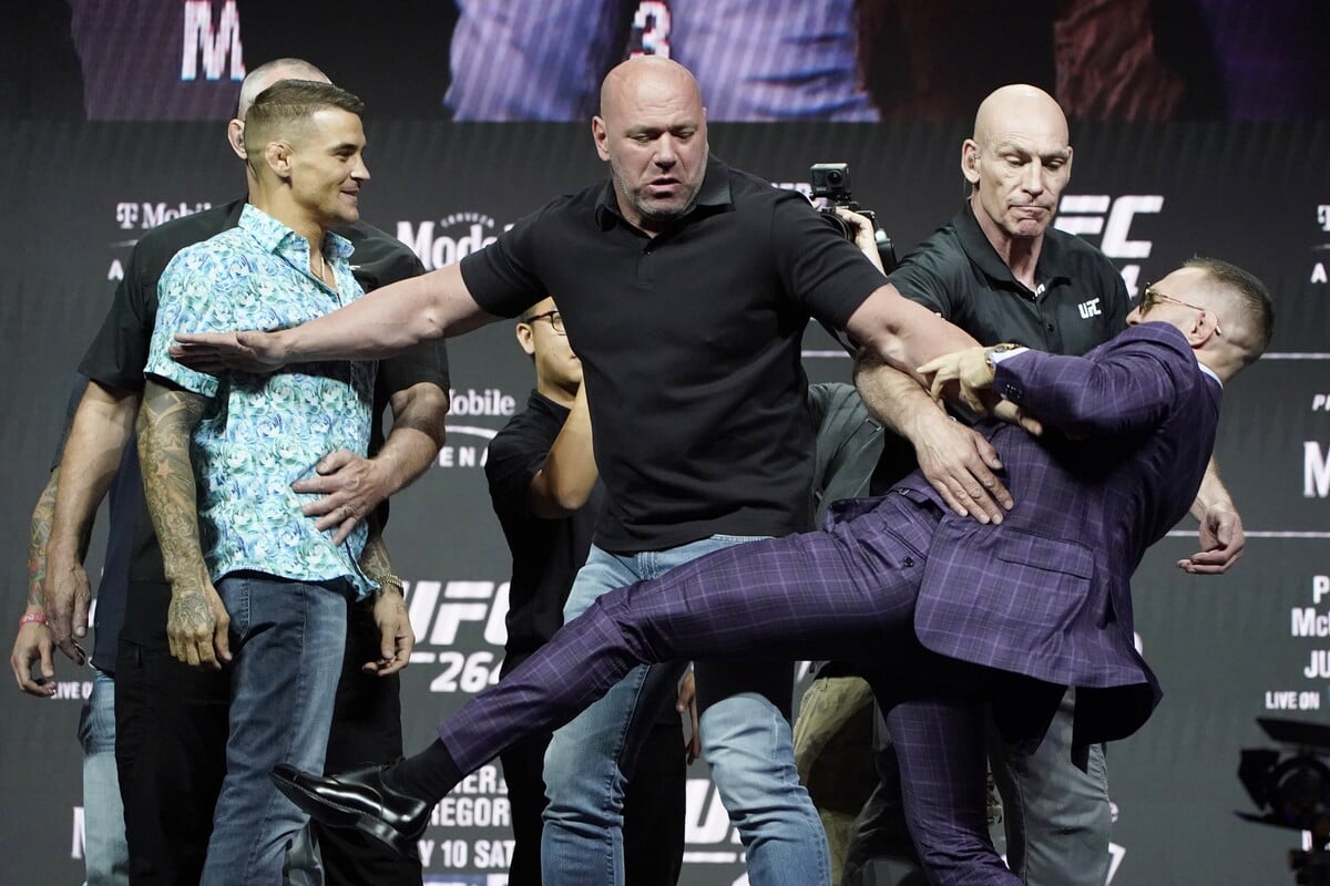 Conor McGregor  Dustin Poirier