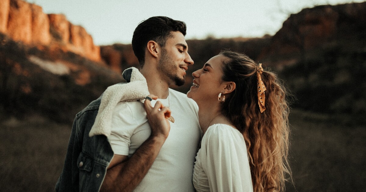 Muži se zamilují až dvakrát rychleji než ženy, ukázala studie. Vedou docela výrazně