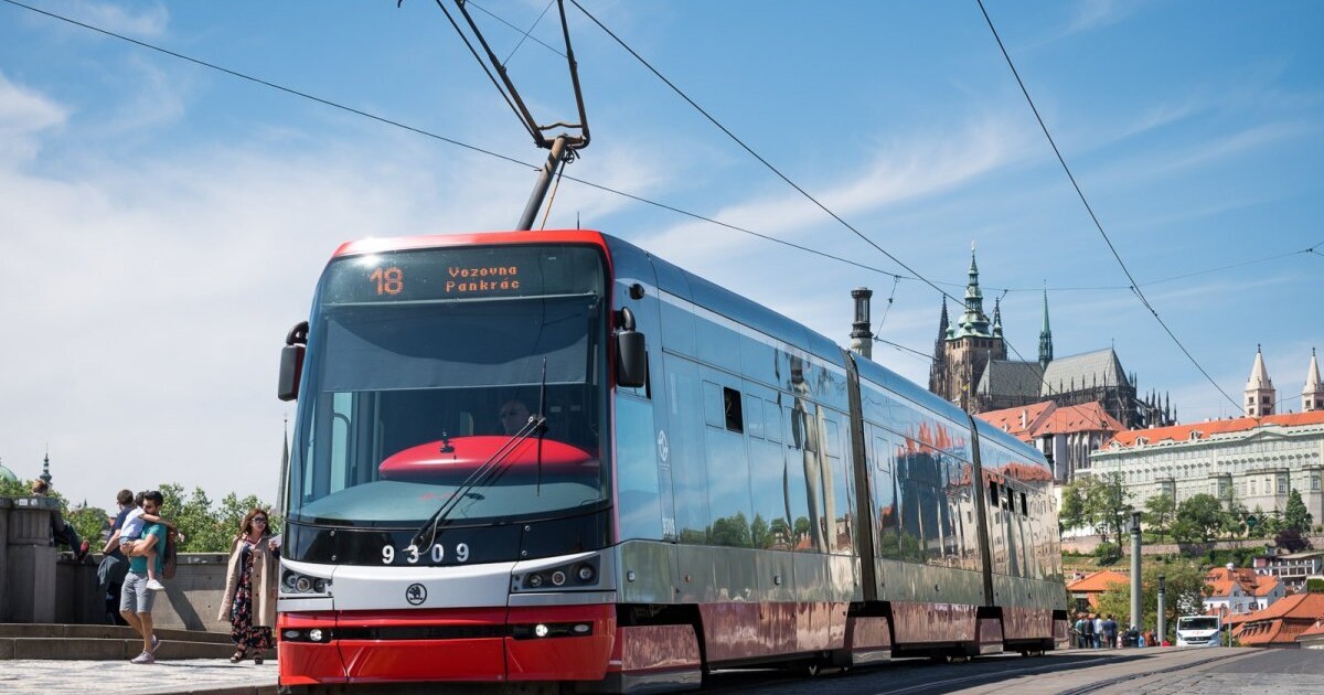 Agresivní řidič z pražské tramvaje dostal padáka. Informaci potvrdil primátor Hřib