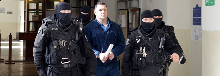 Slovenští mafiáni uřezávali hlavy, těla mleli masomlýnkem a topili v kyselině. Výbuchy a střelba byly v 90. letech běžné