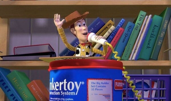 Teraz skúsme niečo jednoduchšie. Spomenieš si, ako sa volal kovboj z rozprávky Toy Story?