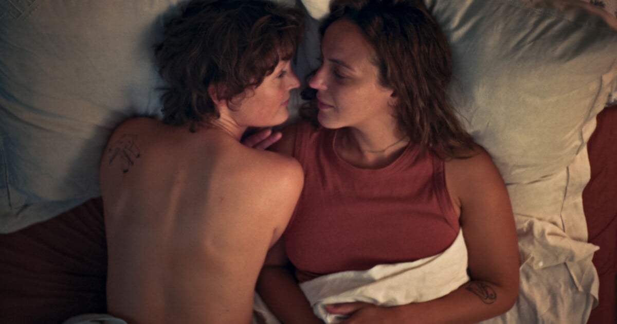 RECENZE: Jeden z nejchválenějších filmů roku nehledá happy end a jde až na dřeň. Love Me Tender musíš vidět