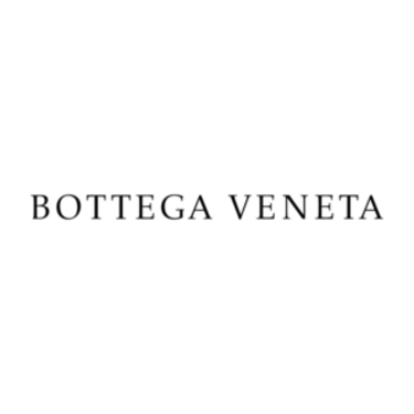 Ktorý dizajnér je aktuálne kreatívnym riaditeľom módneho domu Bottega Veneta? 