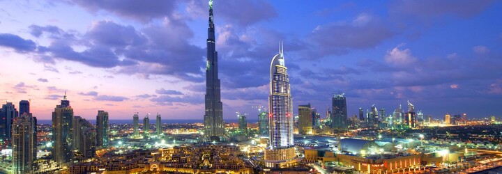 Dubajský princ se rád kochá pohledem na své město zahalené v objetí oblaků. Jeho výhledy nemají konkurenci