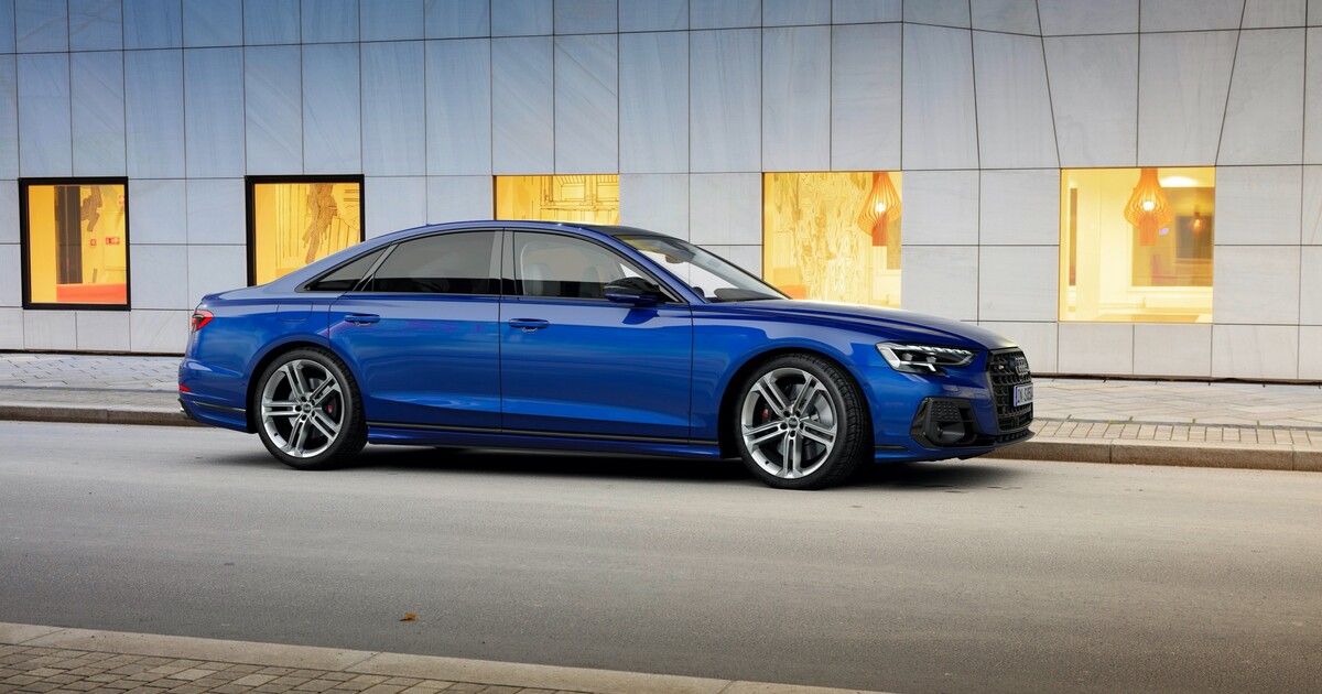 „Pan primátor si koupil auto za 3 miliony s ledničkou na šampaňské.“ Ostravou otřásá nová kauza