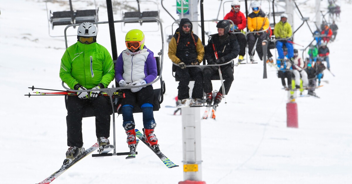 Na českých horách nasněžilo. Koukni, kam vyrazit na lyže nebo běžky