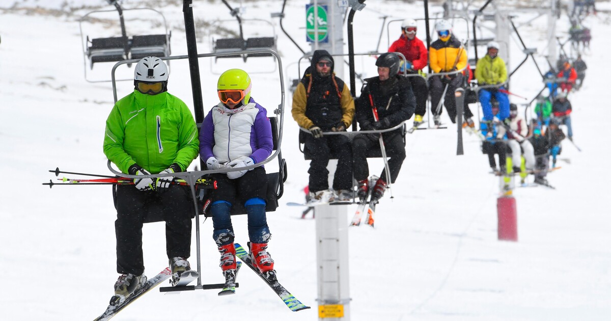 Z rakouského lyžařského střediska hlásí případ nákazy nebezpečnými spalničkami. V ohrožení může být více lidí