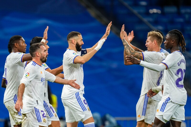 Ktorý Slovák hral za slávny Real Madrid?