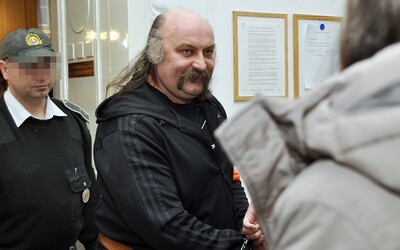 Družke Mikuláša Varehu hrozí 5 rokov basy. Pred súd ide za nevyplatené mzdy.