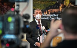 Babiš selhal a připravil Česko o 70 tisíc dávek vakcíny. Nyní přemýšlí o Sputniku