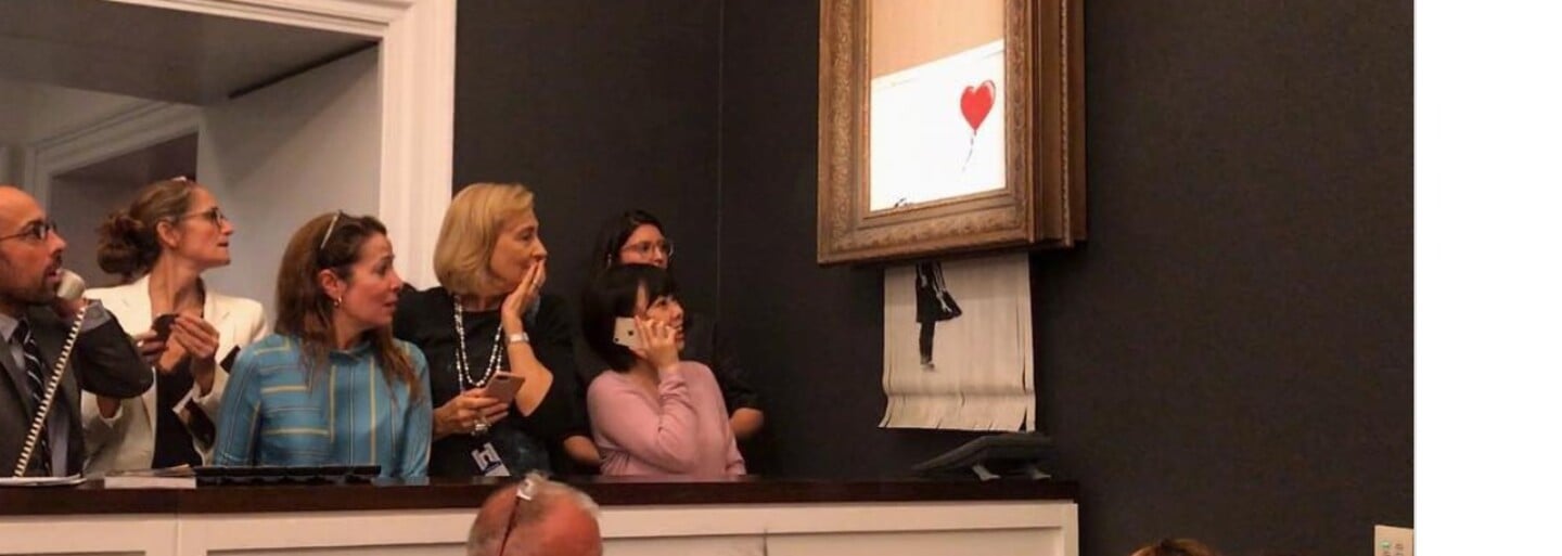 Banksy odhalil, ako zoskartoval obraz za 1,2 milióna eur. Piatkový prank zvládol vďaka špeciálne upravenému rámu