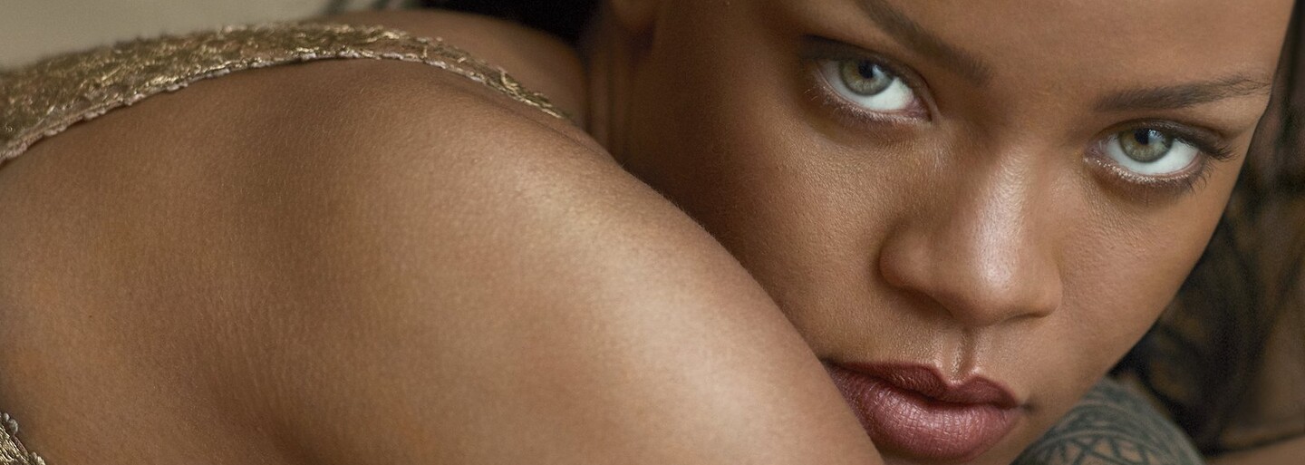 Barbadoská kráska Rihanna teší mužské oko na titulke najnovšieho vydania magazínu Vogue