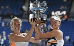 Barbora Krejčíková a Kateřina Siniaková vyhrály Australian Open