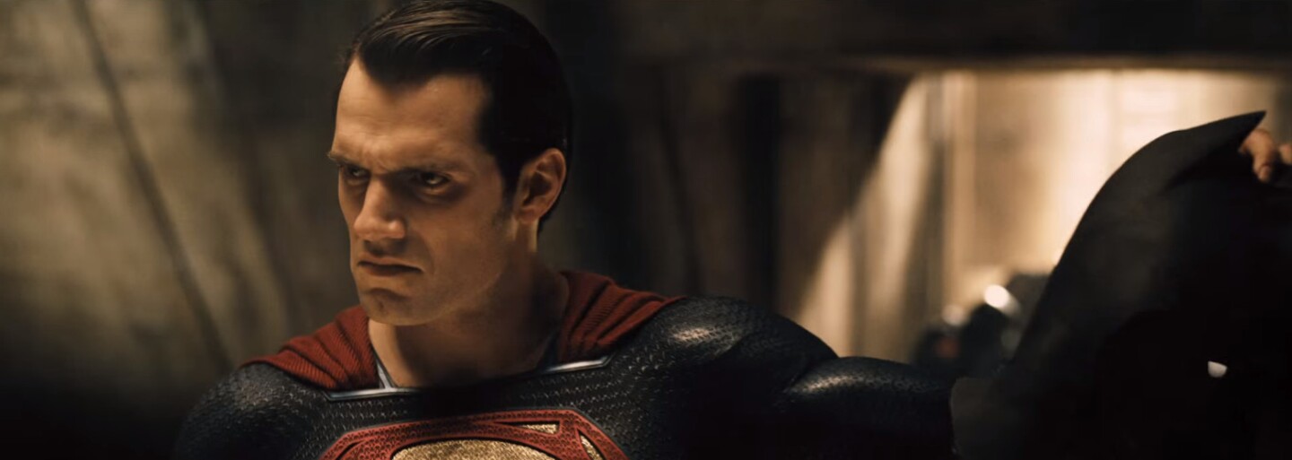 Batman v Superman ukazuje Civil War v nových záberoch, ako má vyzerať blockbuster