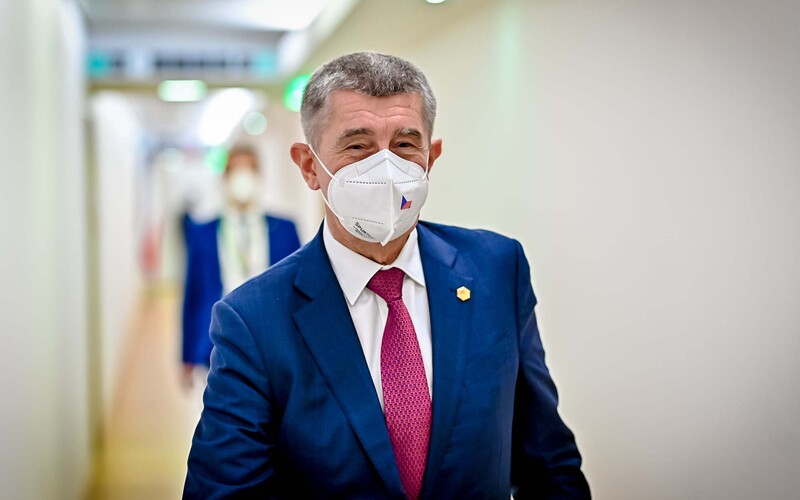 Vláda schválila vyhlášení nového nouzového stavu. Platit má 30 dní. (Aktualizováno)