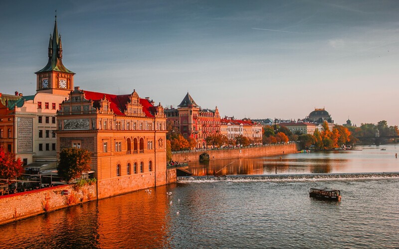 Nové pravidlá pri cestovaní do Česka: povinná karanténa po príchode sa ruší.
