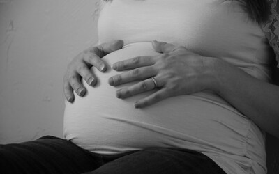 Lékaři na Bulovce zaměnili dvě těhotné ženy. Zdravé ženě omylem provedli potrat