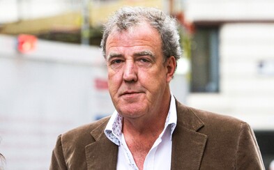 BBC oficiálně vyhazuje Jeremyho Clarksona, tradiční Top Gear definitivně skončil! BBC oficiálně vyhazuje Jeremyho Clarksona, tradiční Top Gear definitivně skončil!