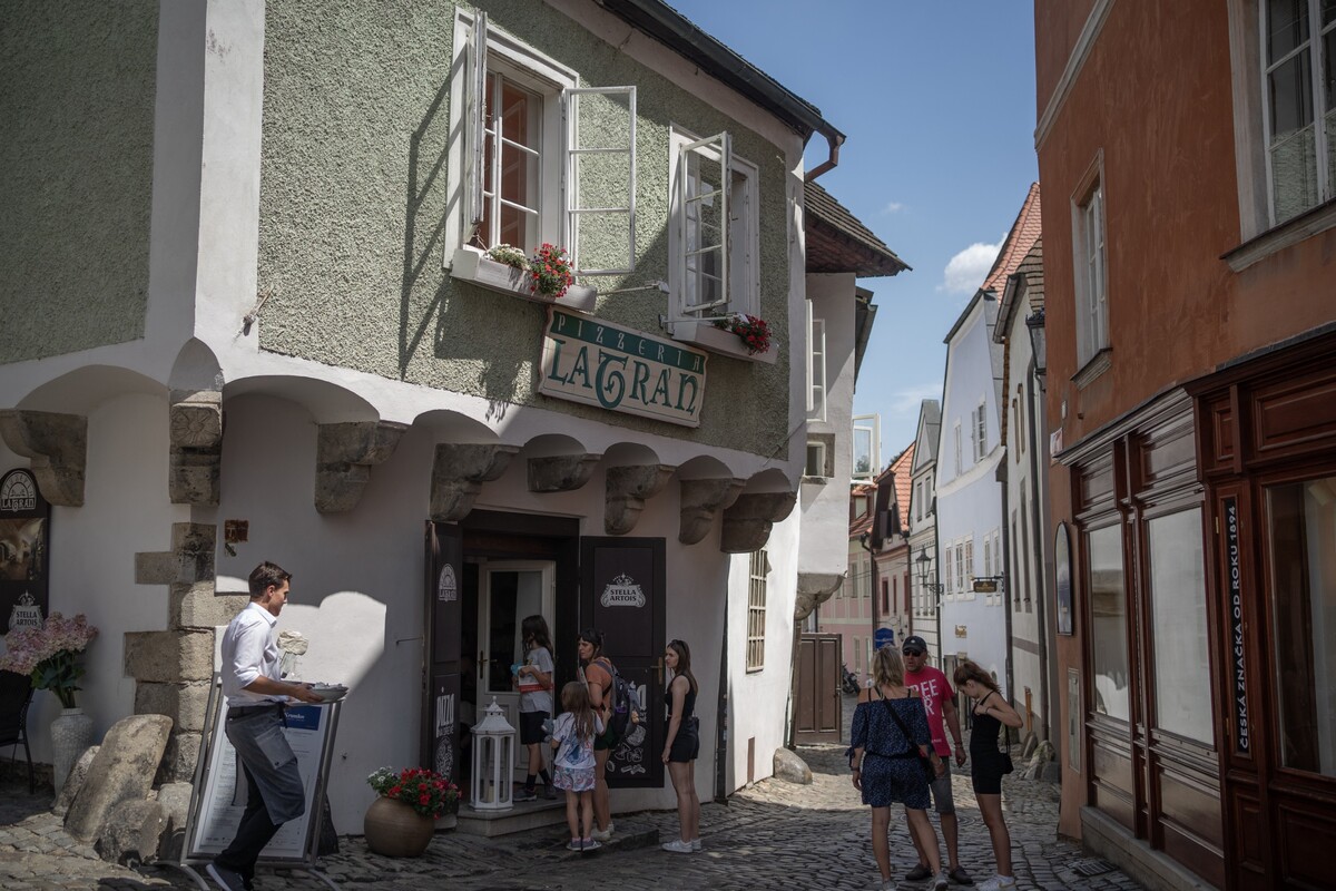 Pizzeria Latrán.