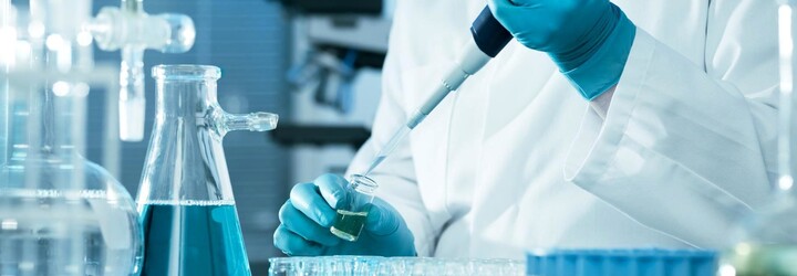 Čeští vědci vyvinuli látky, které dokáží chránit kůži před vznikem rakoviny
