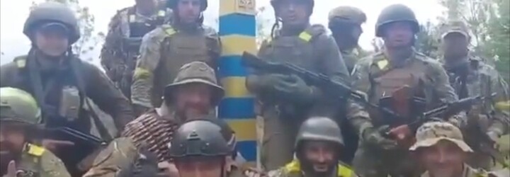 VIDEO: Ukrajinci vytlačili Rusov pri Charkove až na hranicu. „Došli sme sem, pán prezident, sme tu, sme na hraniciach,“ hlásia