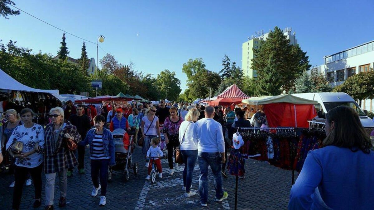 Jarmok v Zlatých Moravciach.