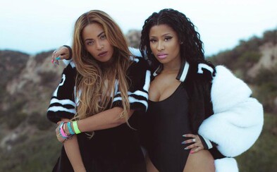 Beyoncé a Nicki Minaj si užívají bazénových hrátek v novém videoklipu k Feeling Myself Beyoncé a Nicki Minaj si užívají bazénových hrátek v novém videoklipu k Feeling Myself